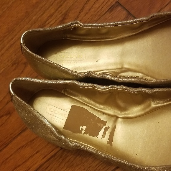 Coach Darsi Flats-  Gold in Size 8.5M - Picture 8 of 10